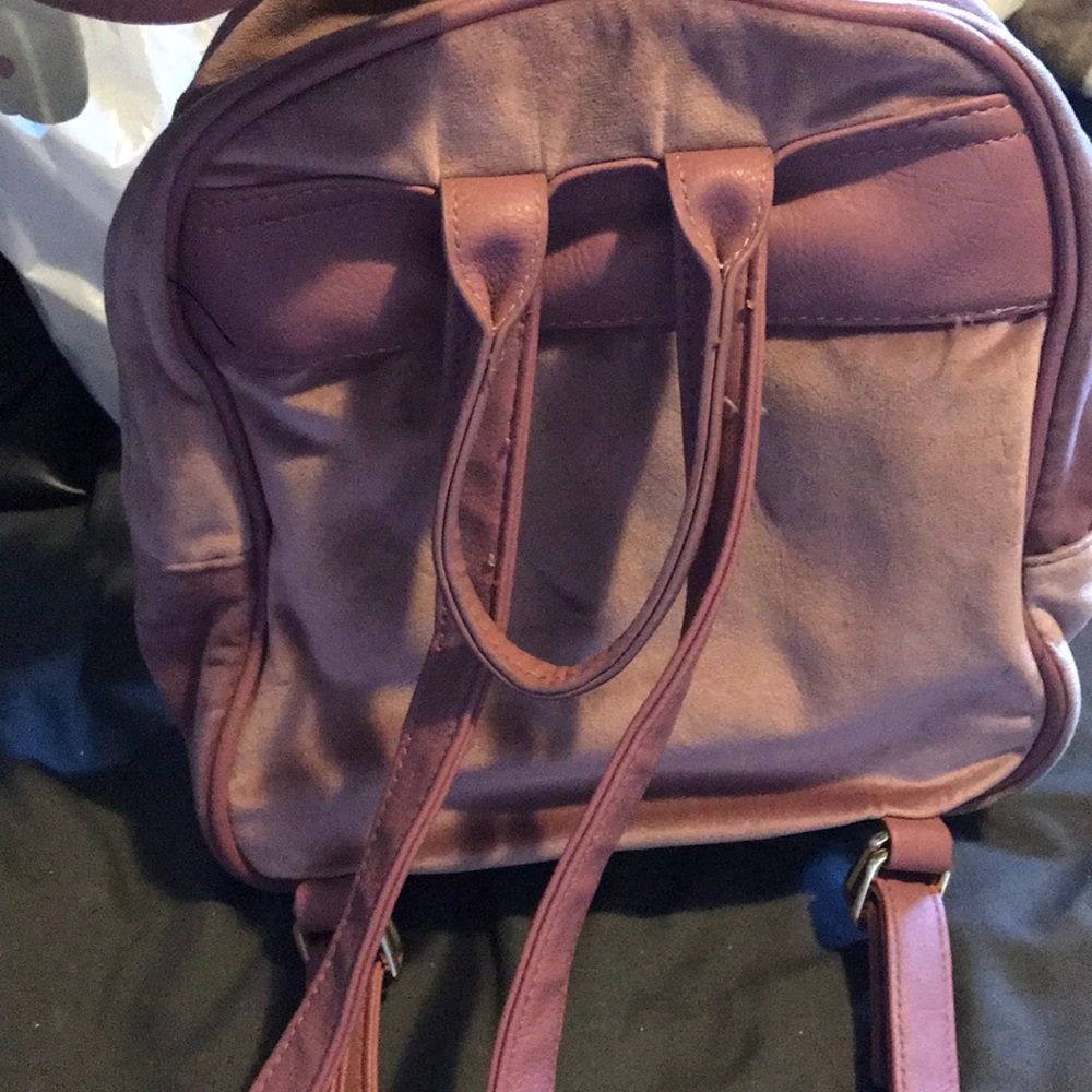 Mini lavender backback - Picture 2 of 3